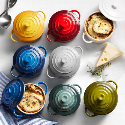 Le Creuset Mini Round Cocotte - 24 oz